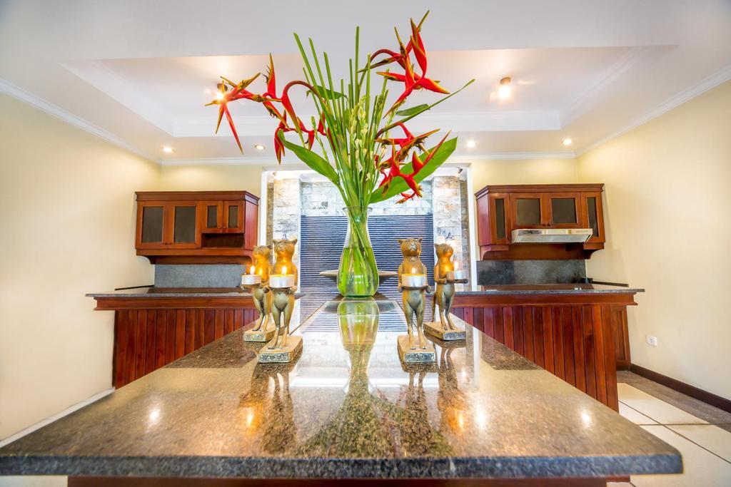 Villa Frangipani Sanur Eksteriør bilde